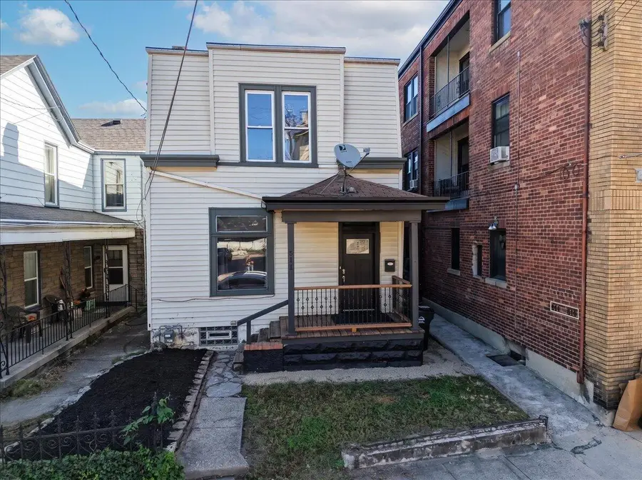 511 Mckinney Avenue, Dayton, KY 41074 - #3
