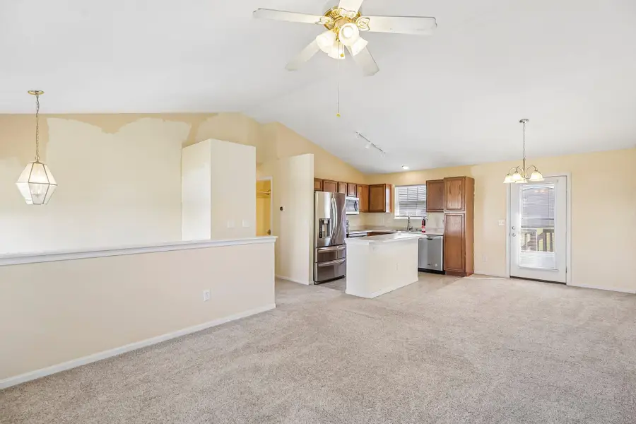 277 Eagle Creek Drive, Dry Ridge, KY 41035 - #2