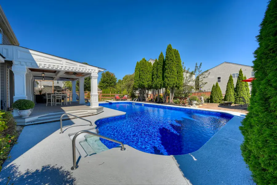 6248 Castle Oak Drive, Florence, KY 41042 - #2