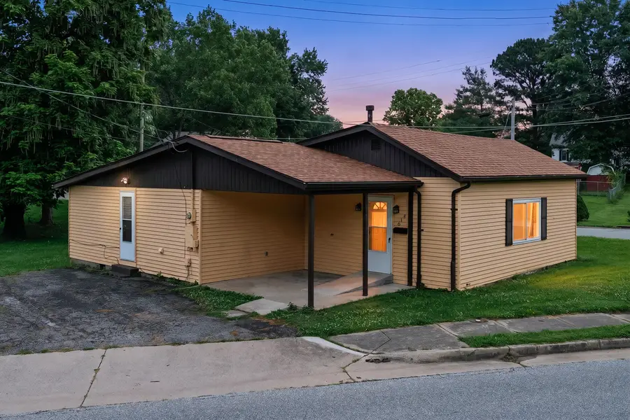 614 Main Street, Falmouth, KY 41040 - #2