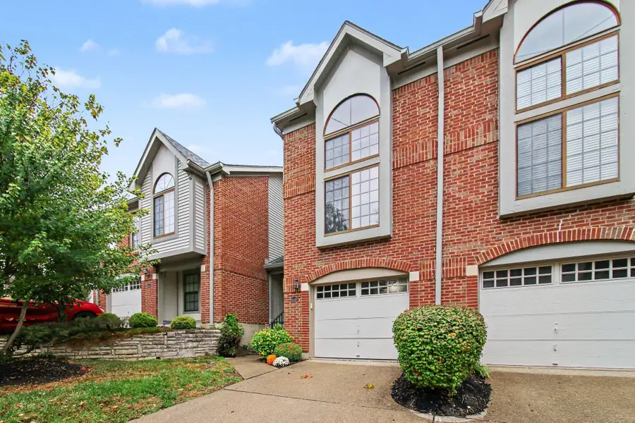 6648 Fairways Drive, Florence, KY 41042 - #2