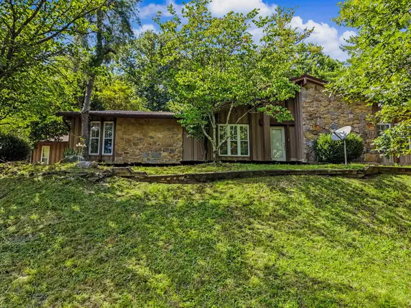 3574 Sparta Pike, Sparta, KY 41086