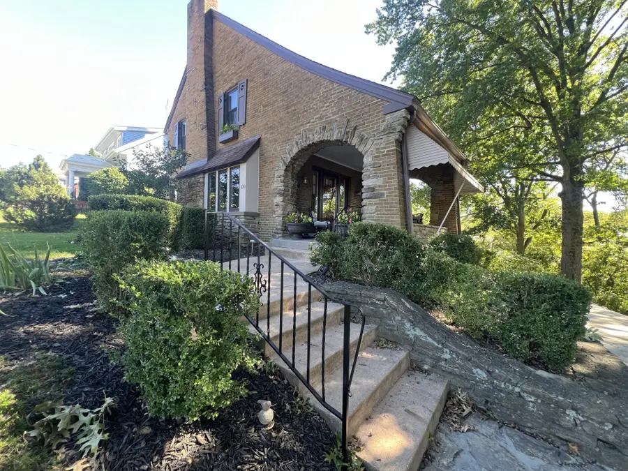 130 Dixie Place Place, Fort Thomas, KY 41075 - #3