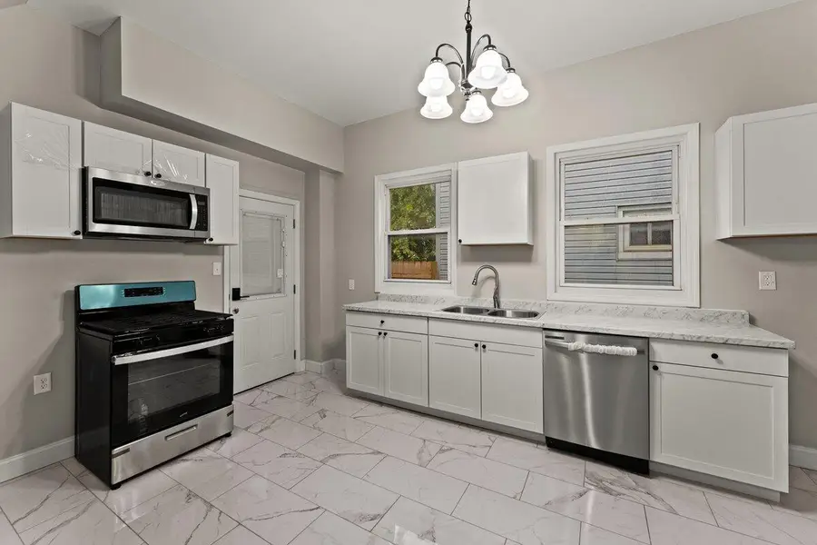 1034 Patterson Street, Newport, KY 41071 - #3