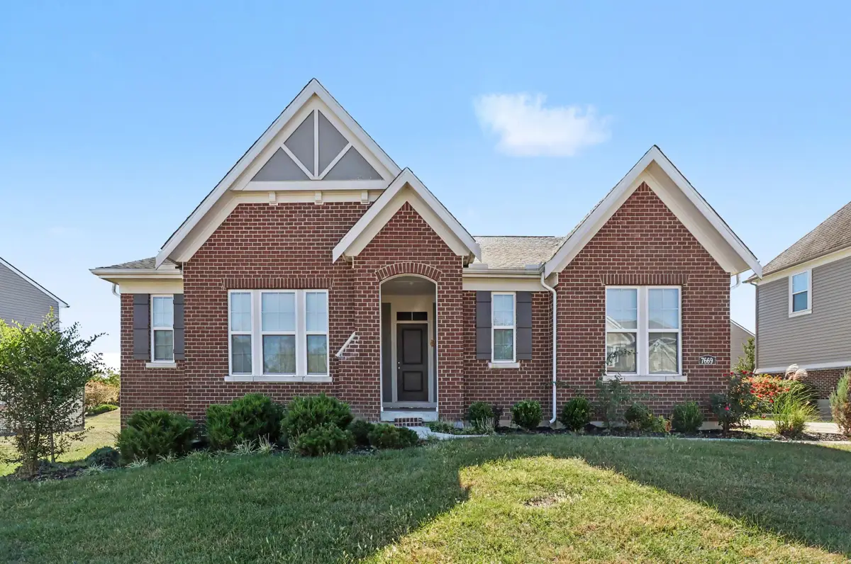 7669 Arcadia Boulevard, Alexandria, KY 41001 - #1