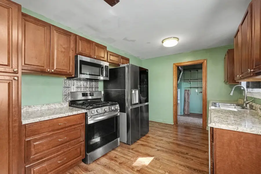 6125 Corinth Way, Louisville, KY 40219 - #3