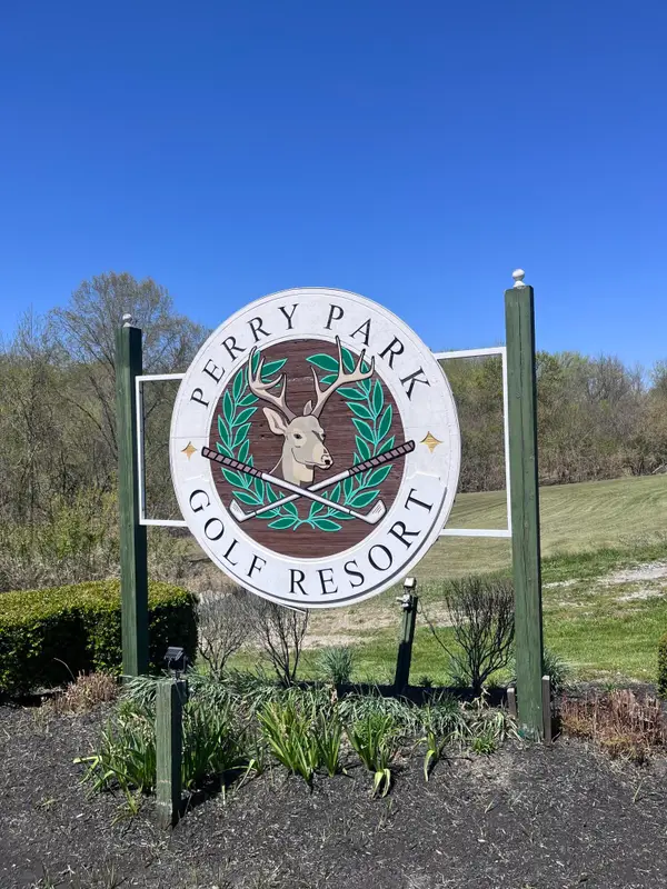325 Whippoorwill Lane, Perry Park, KY 40363