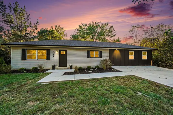 2047 Amsterdam Road, Crescent Springs, KY 41017