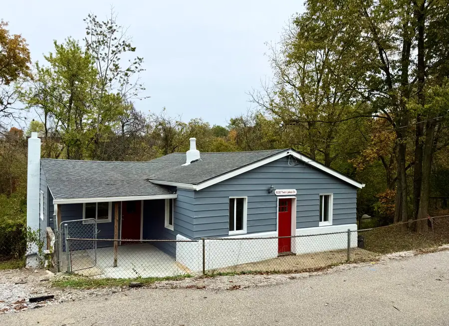 6132 Twin Lakes Drive, Covington, KY 41015 - #2