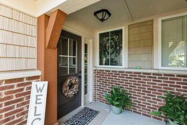 7423 Devonshire Drive #303, Alexandria, KY 41001