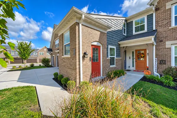 654 Foxhill Drive, Crescent Springs, KY 41017