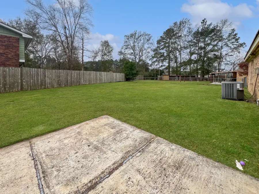 903 Greenbriar St, Deridder, LA 70634 - #2