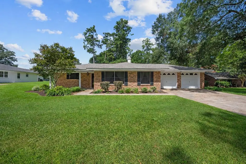 810 Chinquapin, Deridder, LA 70634 - #1