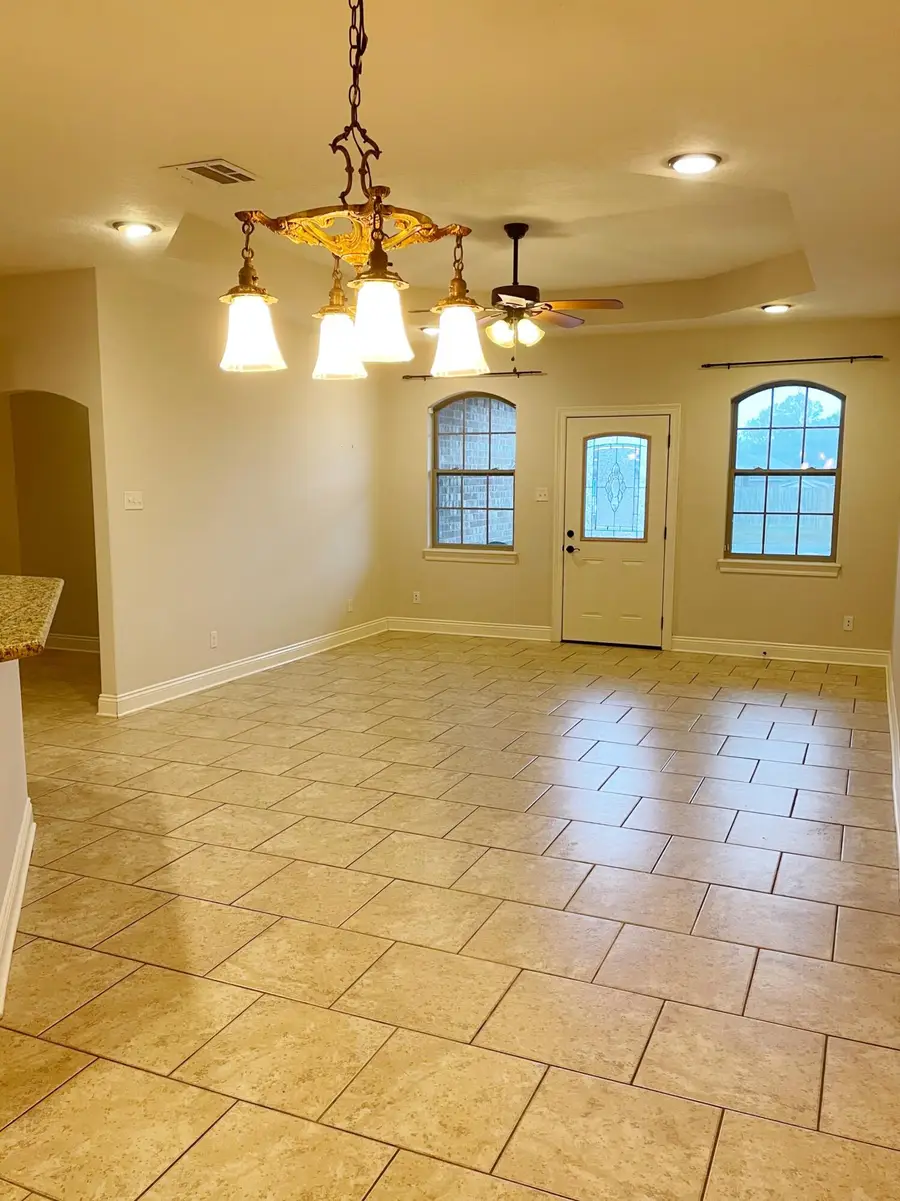 119 Barbara Dr, Deridder, LA 70634 - Image #2