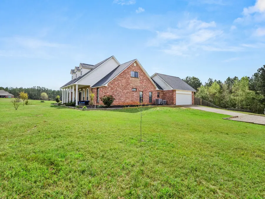 601 Vinson Rd, Leesville, LA 71446 - #2