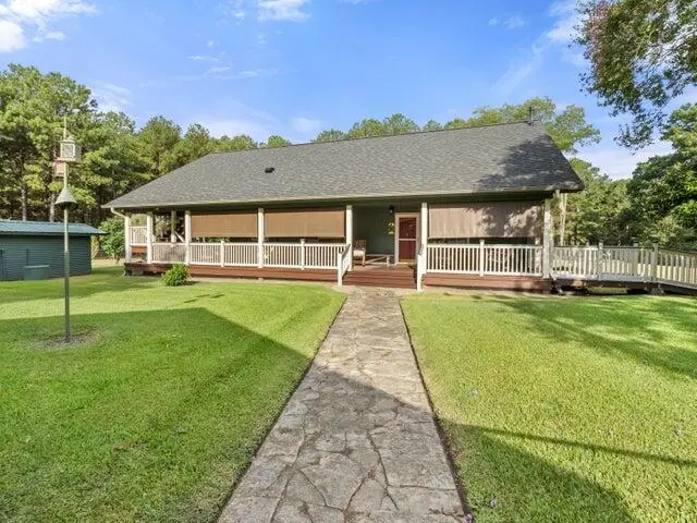 380 Arnold Dowden, Hornbeck, LA 71439 - #1