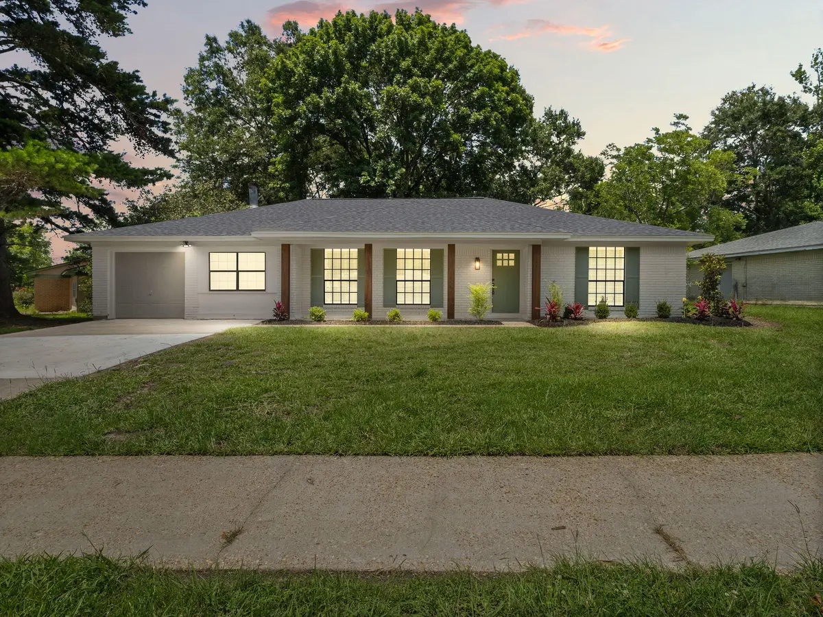 1826 Woodlawn, Deridder, LA 70634 - #1