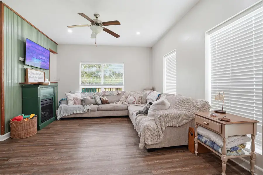 3383 Linscomb, Vinton, LA 70668 - #3