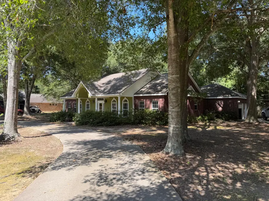 200 Dedria, Deridder, LA 70634 - #2