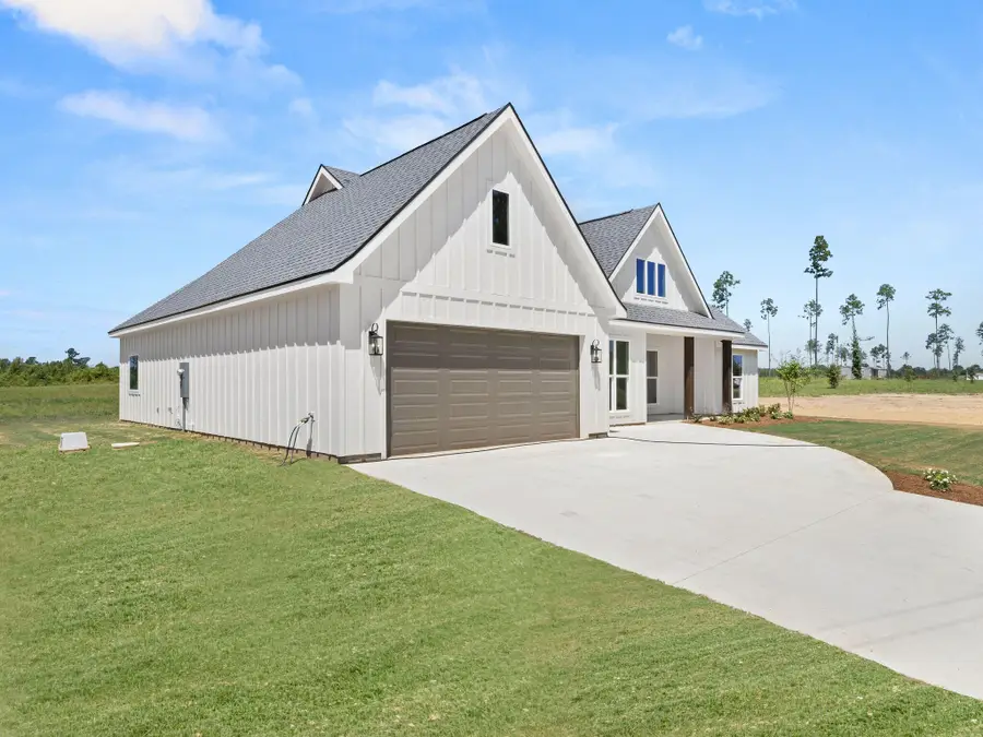 2244 Longacre Rd, Deridder, LA 70634 - #2
