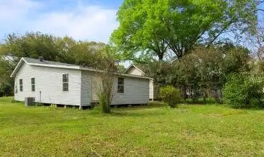 610 S Royal St, Deridder, LA 70634 - #2