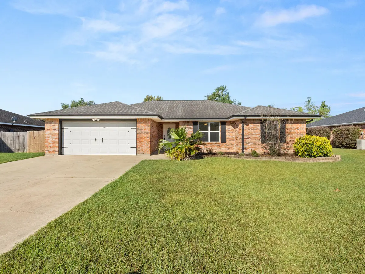 108 Maverick, Deridder, LA 70634 - #1