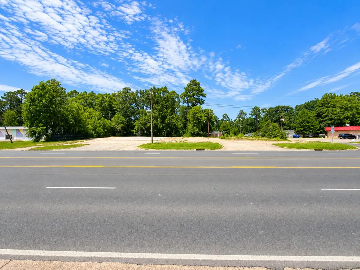 E 1st St, Deridder, LA 70634 - #1