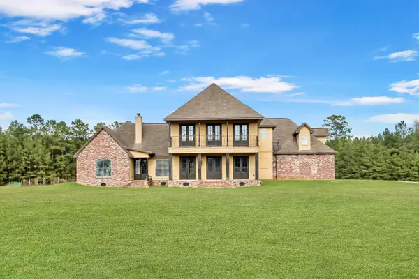 7719 Shreveport Hwy, Leesville, LA 71446