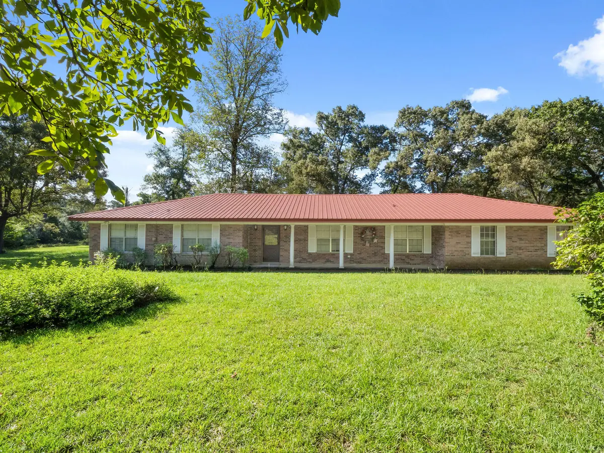 4450 Camp Baker Rd, Leesville, LA 71446 - #1