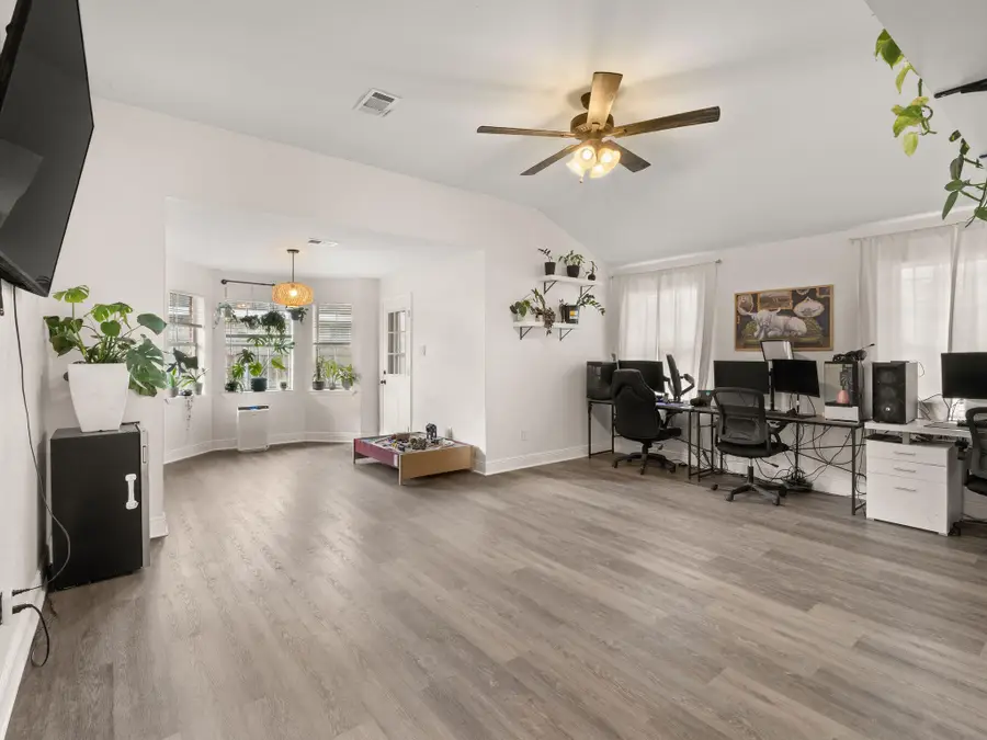 1623 Amour Dr, Leesville, LA 71446 - Image #2