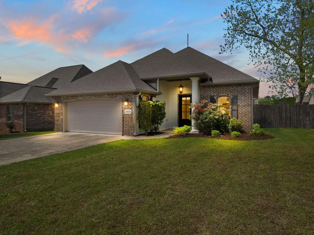 1919 Bella Vie, Deridder, LA 70634 - #1