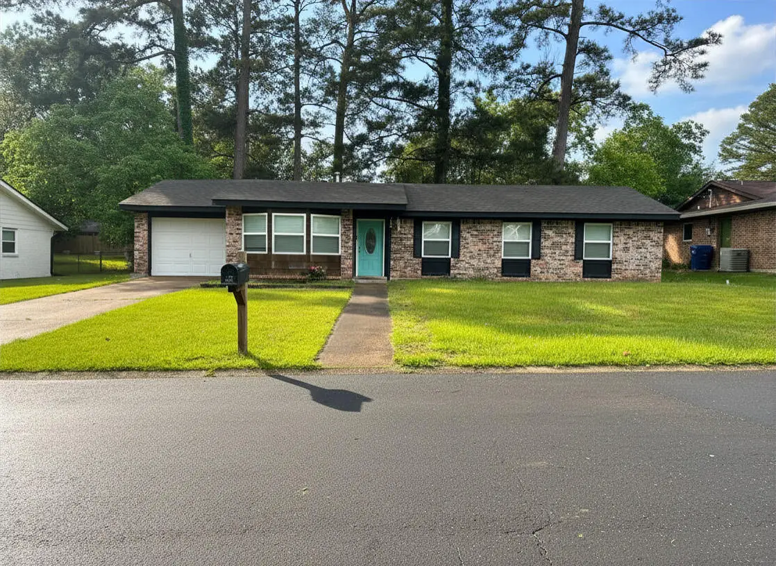 102 4th St, New Llano, LA 71446 - #1