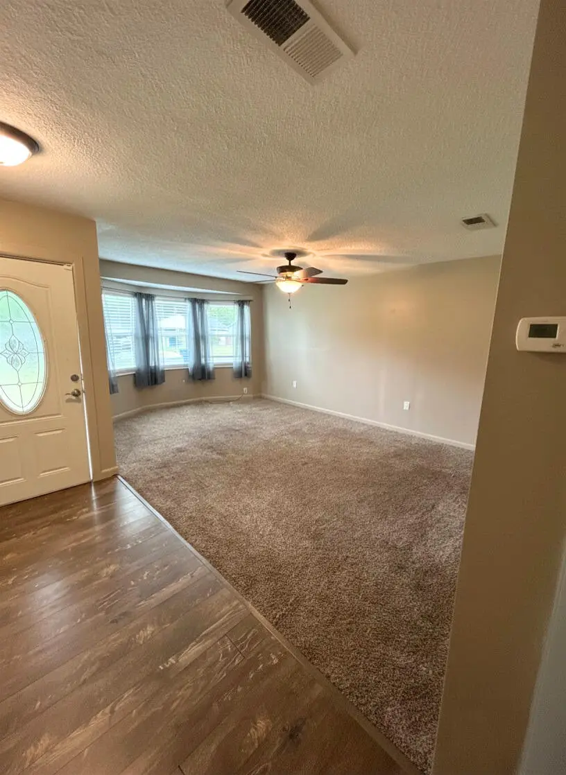 102 4th St, New Llano, LA 71446 - #3