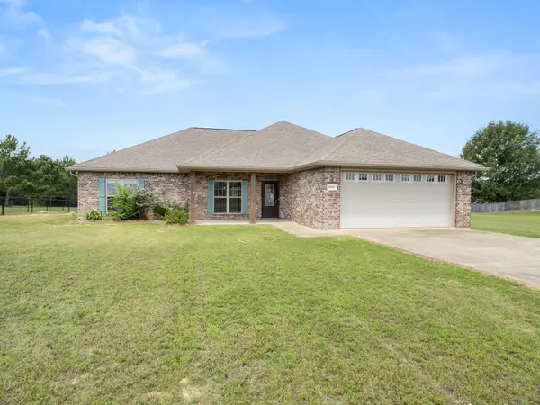 333 Wesley Crowell, Leesville, LA 71446