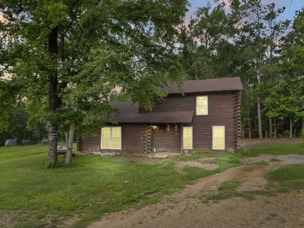 723 White City, Hornbeck, LA 71439