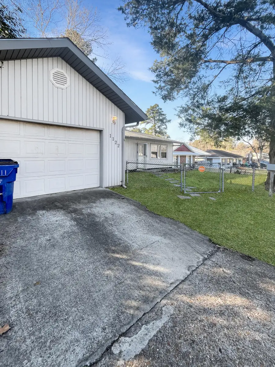 1122 Anderson, Leesville, LA 71446 - #2