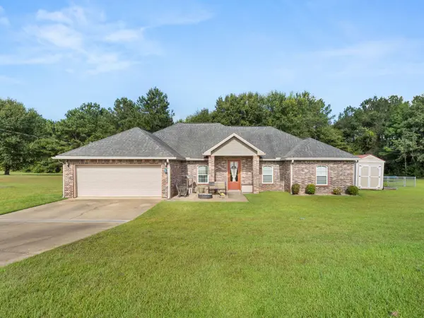 195 R Allen, Leesville, LA 71446