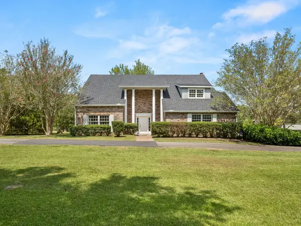 2106 Nolan Trce, Leesville, LA 71446