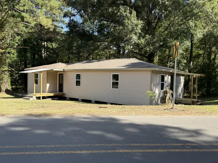1102 W Hawthorne Rd, Leesville, LA 71446 - #2