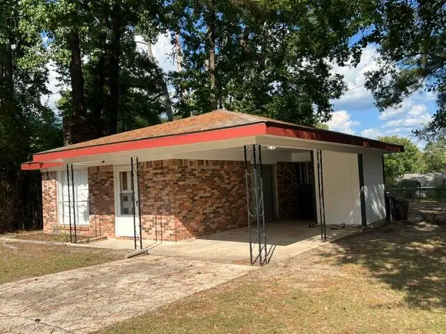 1207 S 11th St, Leesville, LA 71446 - #3