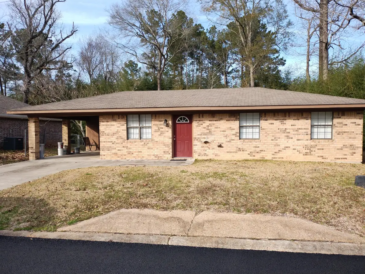 506 Mcfarland St, Leesville, LA 71446 - Image #1