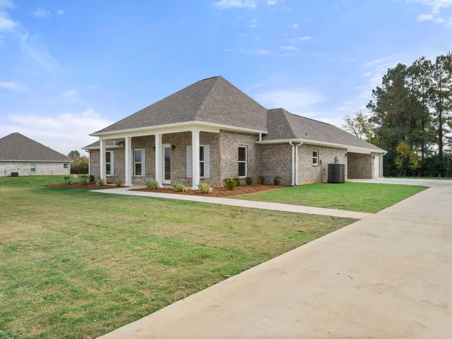 365 Liberty Dr, Leesville, LA 71446 - Image #3