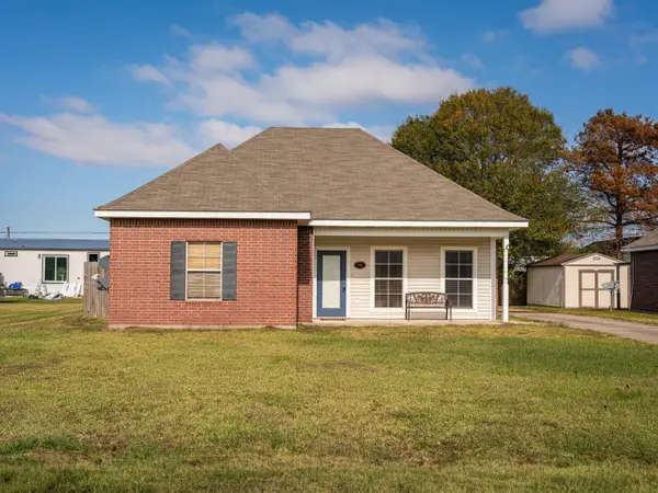 406 West Hudspeth Street, Welsh, LA 70601