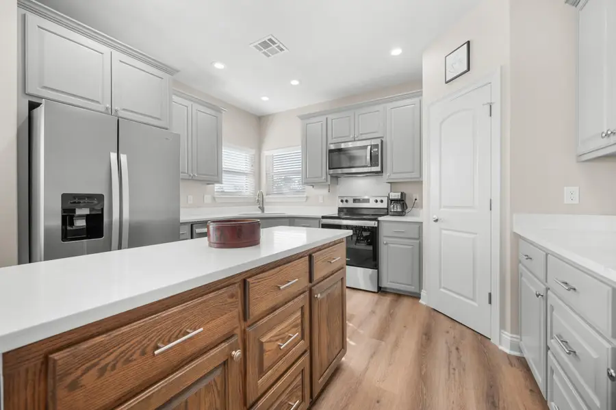 151 Liberty Dr, Leesville, LA 71446 - Image #2