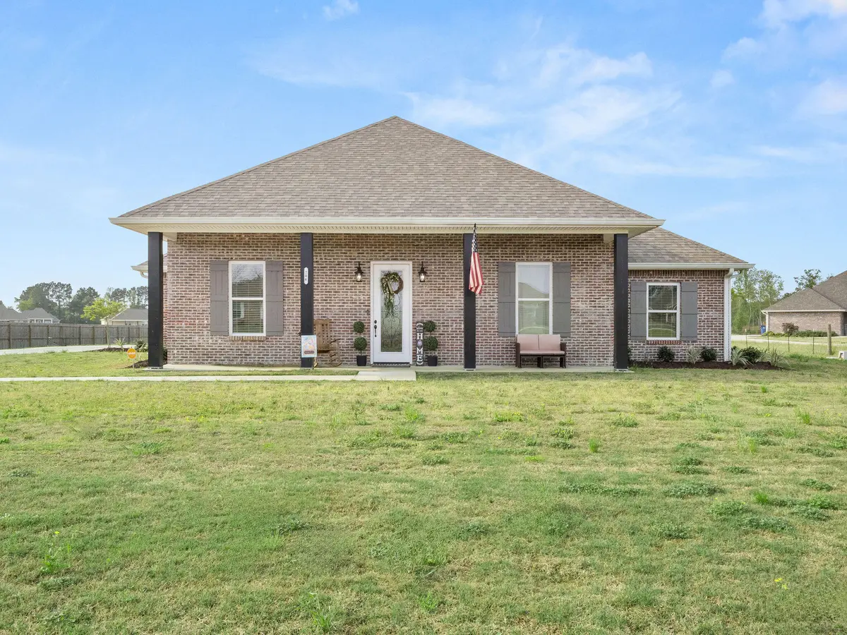 206 Liberty Dr, Leesville, LA 71446 - #1