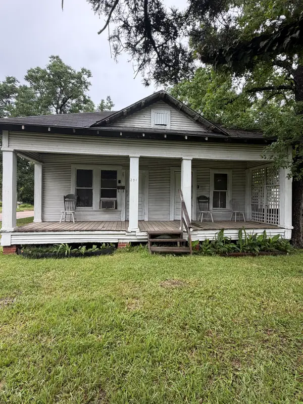 210 Texas, DeRidder, LA 70634