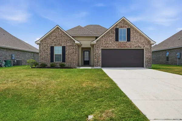 1799 Poeyfarre, Lake Charles, LA 70611