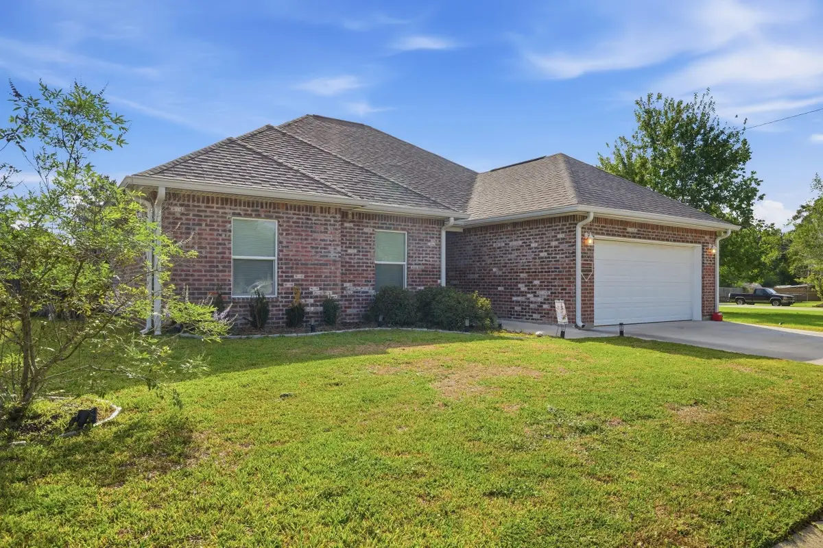 562 Oneal St, Deridder, LA 70634 - #1