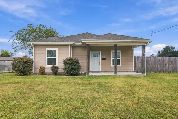 3519 Louisiana, Lake Charles, LA 70607