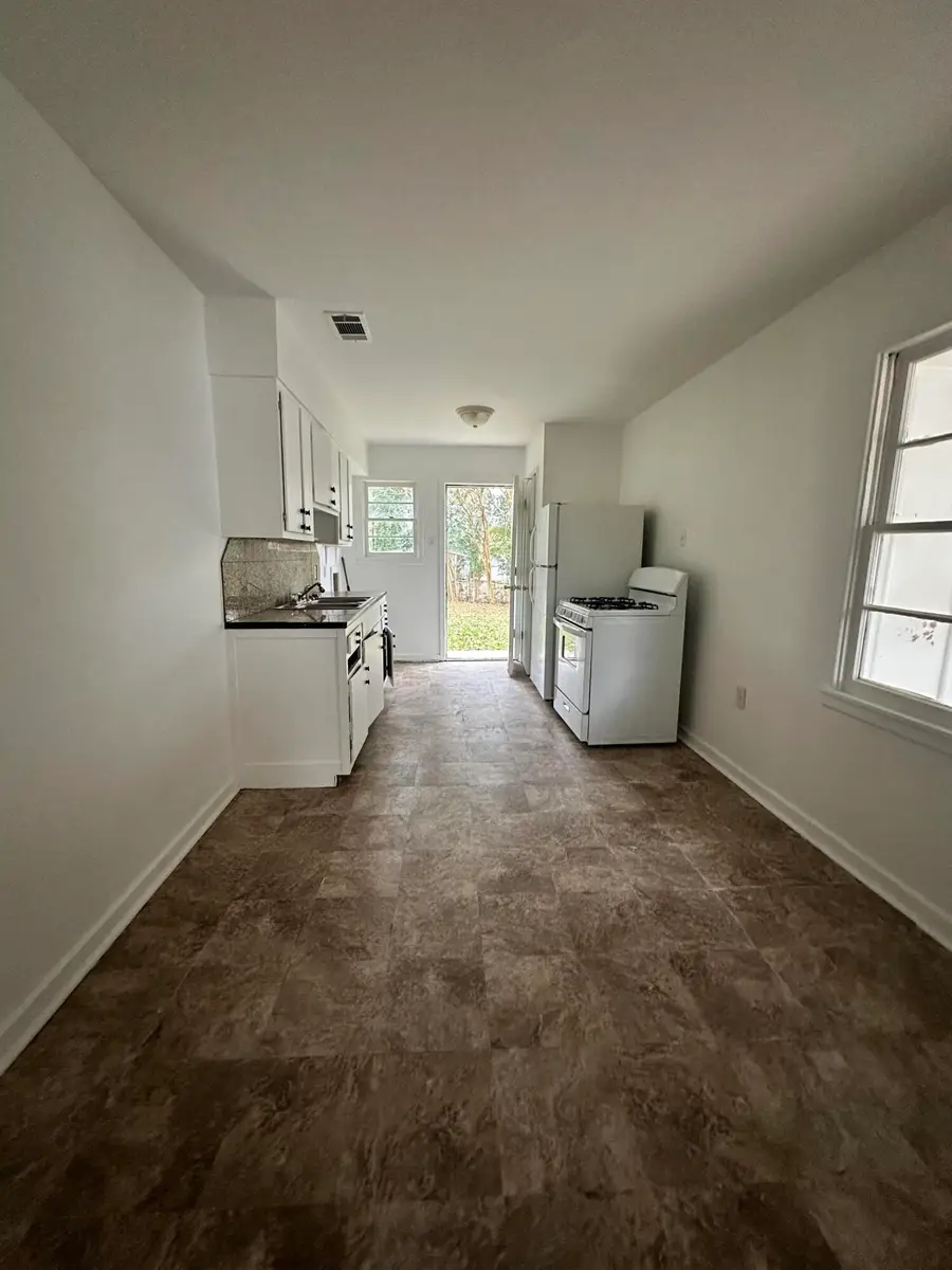 1209 Pinecrest St, Leesville, LA 71446 - Image #3